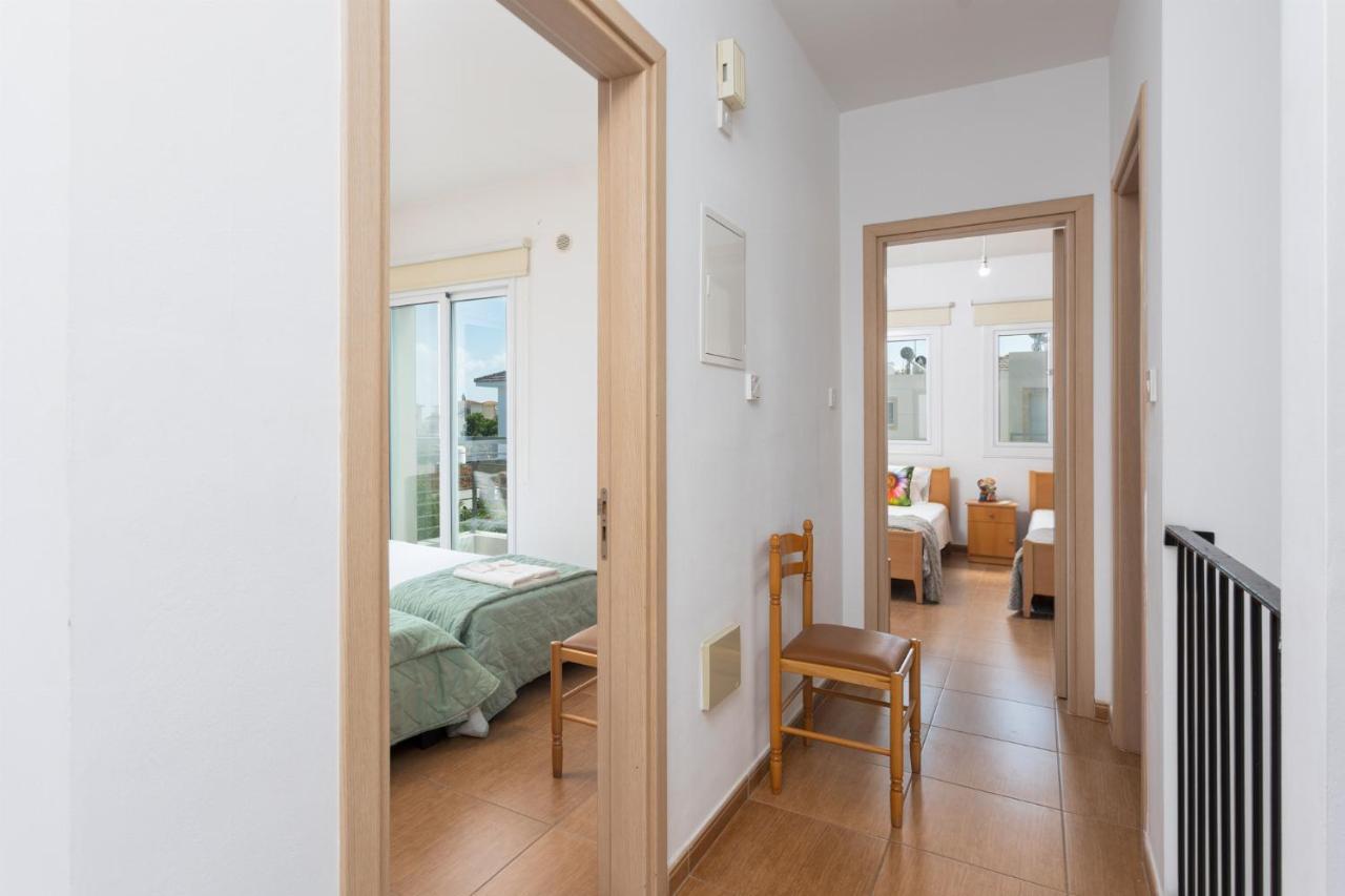 Villa Kalliopi Paralimni Exteriör bild